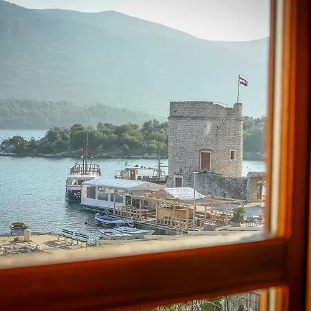 Stara Kuca Mali Ston