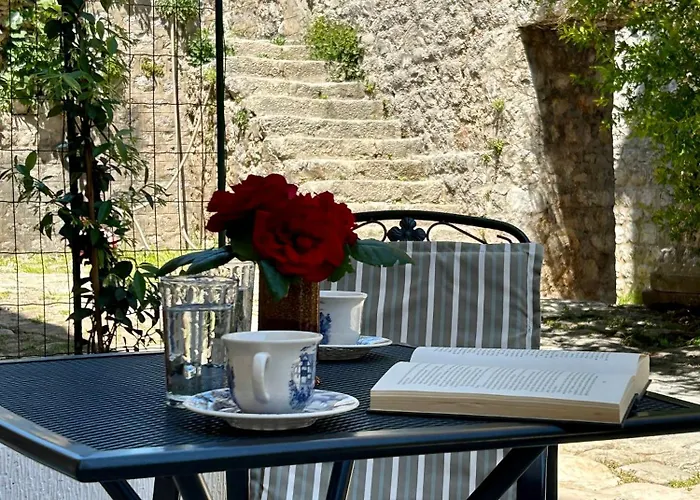 Stara Kuca * Mali Ston