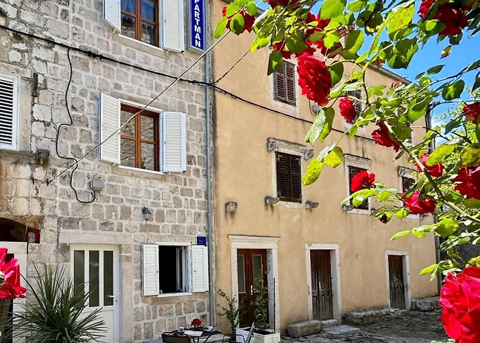 Stara Kuca Mali Ston