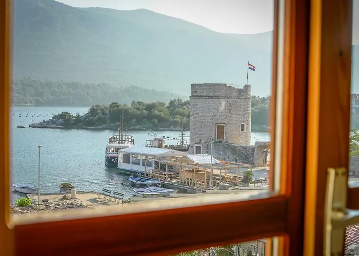 Stara Kuca Mali Ston